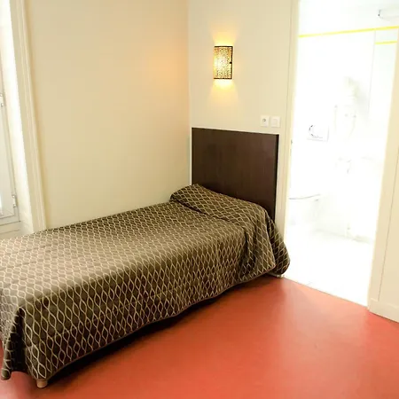 Hotel De Milan Paris